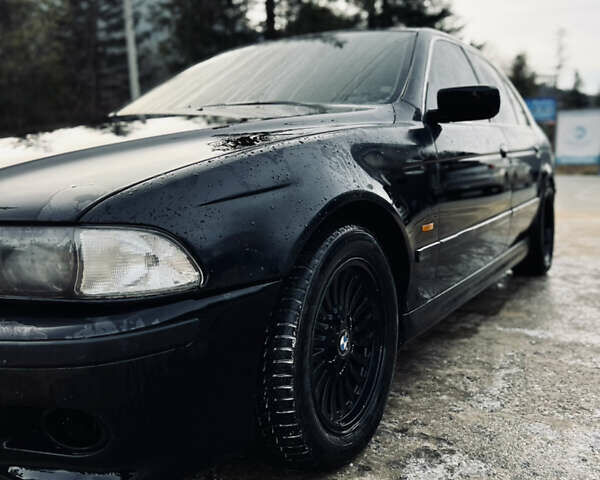 Чорний БМВ 5 Серія, об'ємом двигуна 2.5 л та пробігом 235 тис. км за 4500 $, фото 7 на Automoto.ua