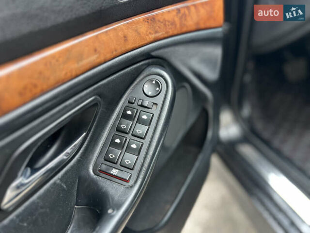 Черный БМВ 5 Серия, объемом двигателя 3.5 л и пробегом 350 тыс. км за 4500 $, фото 11 на Automoto.ua