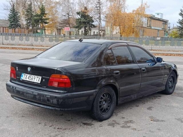 Черный БМВ 5 Серия, объемом двигателя 2.5 л и пробегом 320 тыс. км за 1850 $, фото 7 на Automoto.ua