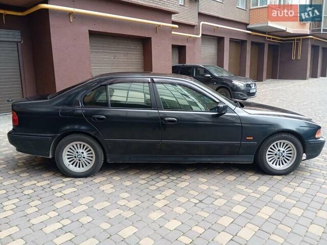 Черный БМВ 5 Серия, объемом двигателя 2.79 л и пробегом 341 тыс. км за 4000 $, фото 9 на Automoto.ua