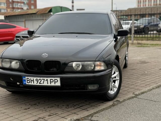 Черный БМВ 5 Серия, объемом двигателя 2 л и пробегом 270 тыс. км за 4100 $, фото 8 на Automoto.ua