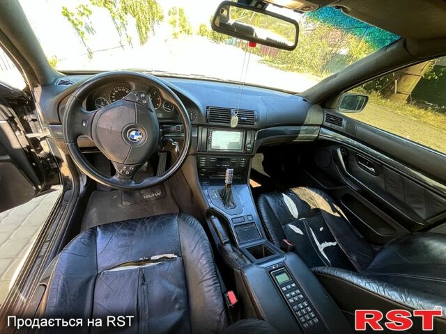 Чорний БМВ 5 Серія, об'ємом двигуна 2.9 л та пробігом 350 тис. км за 5600 $, фото 11 на Automoto.ua