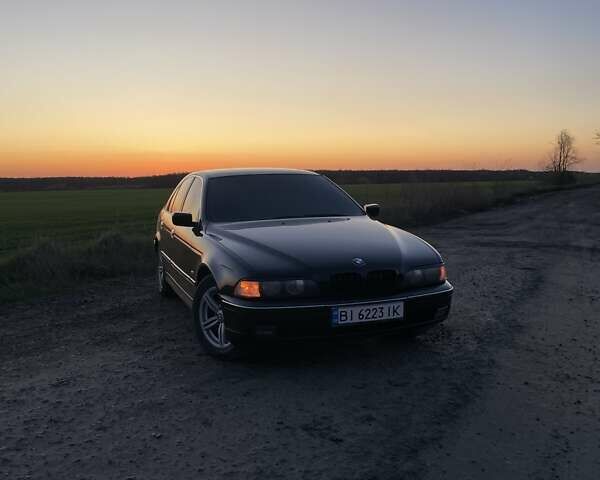 Черный БМВ 5 Серия, объемом двигателя 1.99 л и пробегом 435 тыс. км за 4300 $, фото 2 на Automoto.ua