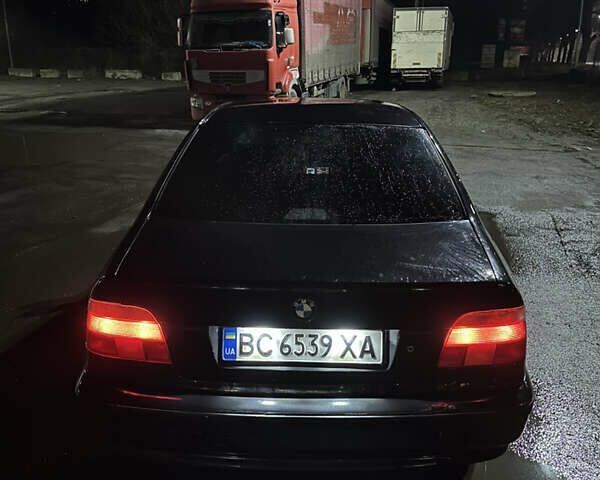 Чорний БМВ 5 Серія, об'ємом двигуна 2 л та пробігом 307 тис. км за 4000 $, фото 2 на Automoto.ua