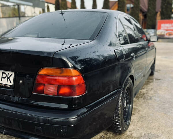 Чорний БМВ 5 Серія, об'ємом двигуна 2.5 л та пробігом 235 тис. км за 4500 $, фото 10 на Automoto.ua