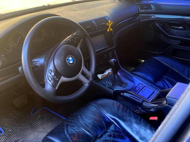 Чорний БМВ 5 Серія, об'ємом двигуна 2.8 л та пробігом 260 тис. км за 5000 $, фото 3 на Automoto.ua