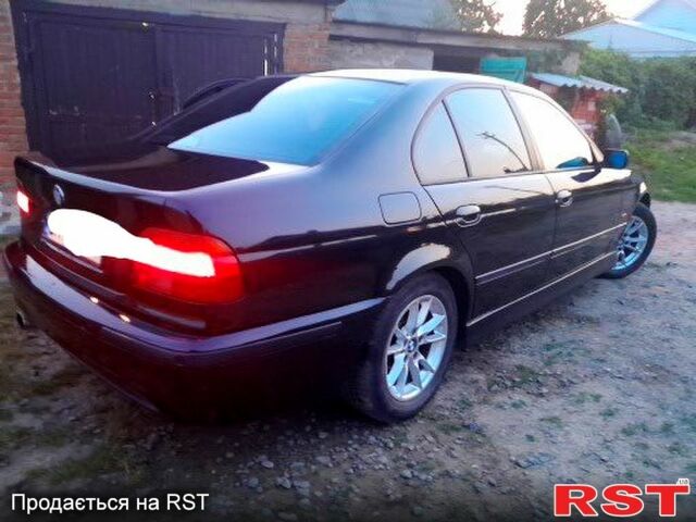 Черный БМВ 5 Серия, объемом двигателя 20 л и пробегом 250 тыс. км за 4200 $, фото 3 на Automoto.ua