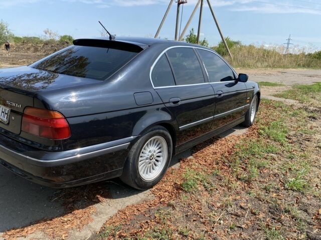 Черный БМВ 5 Серия, объемом двигателя 3 л и пробегом 354 тыс. км за 6000 $, фото 4 на Automoto.ua