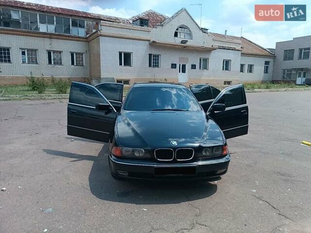 Чорний БМВ 5 Серія, об'ємом двигуна 2 л та пробігом 360 тис. км за 4500 $, фото 2 на Automoto.ua