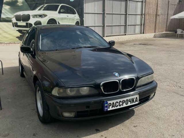Чорний БМВ 5 Серія, об'ємом двигуна 2.5 л та пробігом 333 тис. км за 3900 $, фото 2 на Automoto.ua