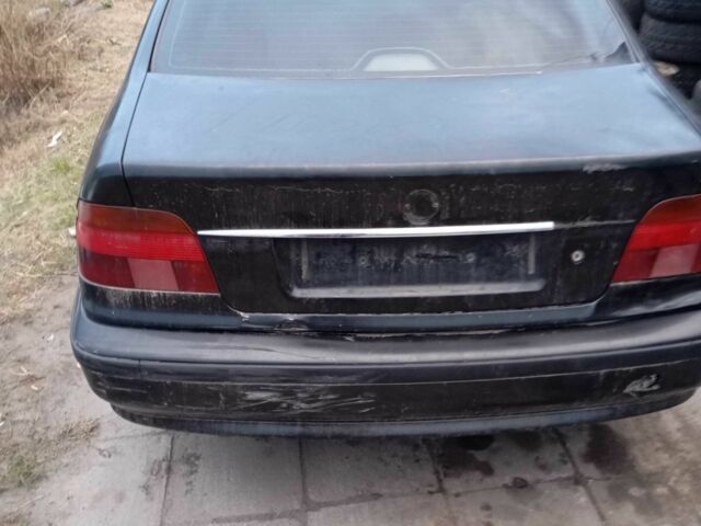 Черный БМВ 5 Серия, объемом двигателя 2.5 л и пробегом 1 тыс. км за 1097 $, фото 1 на Automoto.ua