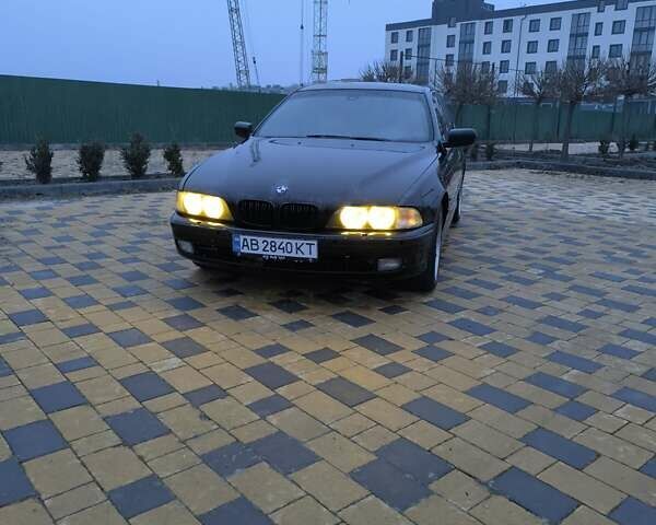 Чорний БМВ 5 Серія, об'ємом двигуна 3 л та пробігом 304 тис. км за 4150 $, фото 4 на Automoto.ua