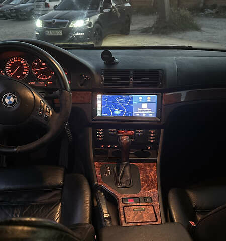 Чорний БМВ 5 Серія, об'ємом двигуна 3.5 л та пробігом 350 тис. км за 6300 $, фото 15 на Automoto.ua