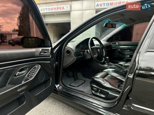 Черный БМВ 5 Серия, объемом двигателя 2.5 л и пробегом 398 тыс. км за 5000 $, фото 19 на Automoto.ua