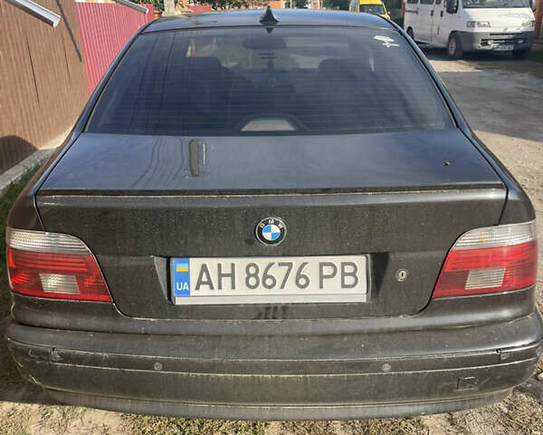 Чорний БМВ 5 Серія, об'ємом двигуна 2.5 л та пробігом 511 тис. км за 4100 $, фото 1 на Automoto.ua