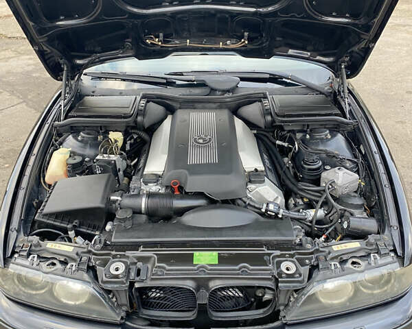 Чорний БМВ 5 Серія, об'ємом двигуна 3.5 л та пробігом 290 тис. км за 5750 $, фото 11 на Automoto.ua