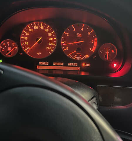 Чорний БМВ 5 Серія, об'ємом двигуна 3.5 л та пробігом 350 тис. км за 6300 $, фото 16 на Automoto.ua