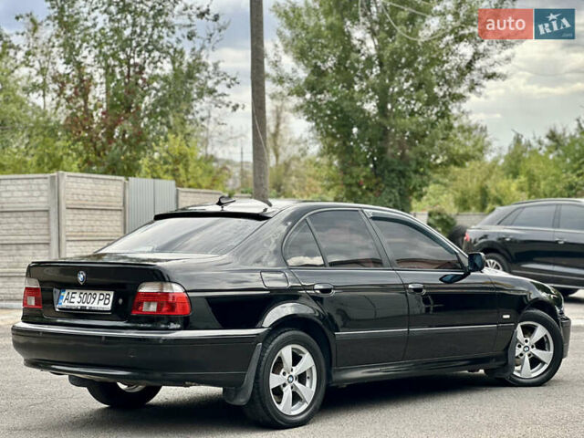 Черный БМВ 5 Серия, объемом двигателя 2.5 л и пробегом 398 тыс. км за 5000 $, фото 17 на Automoto.ua