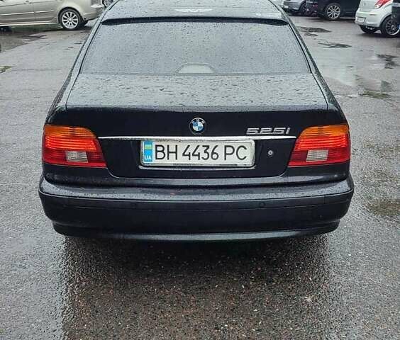 Черный БМВ 5 Серия, объемом двигателя 1.99 л и пробегом 300 тыс. км за 5000 $, фото 7 на Automoto.ua