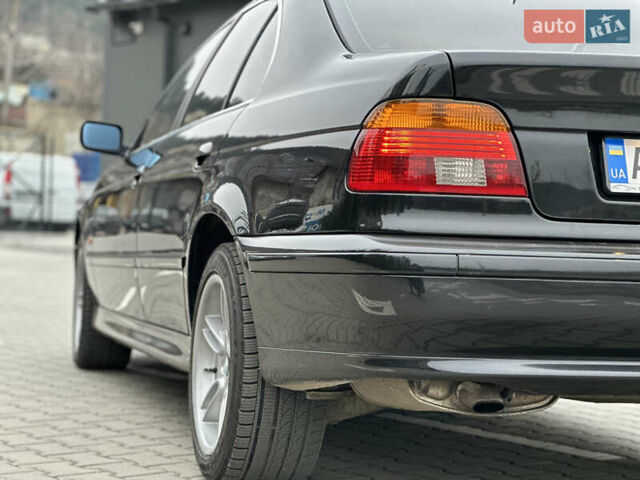 Чорний БМВ 5 Серія, об'ємом двигуна 2.93 л та пробігом 335 тис. км за 6850 $, фото 13 на Automoto.ua