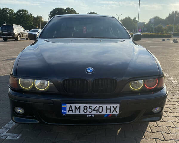 Черный БМВ 5 Серия, объемом двигателя 2.93 л и пробегом 450 тыс. км за 5800 $, фото 8 на Automoto.ua