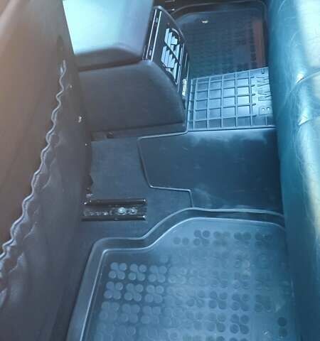 Черный БМВ 5 Серия, объемом двигателя 1.99 л и пробегом 300 тыс. км за 5000 $, фото 16 на Automoto.ua