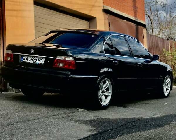 Черный БМВ 5 Серия, объемом двигателя 2.2 л и пробегом 288 тыс. км за 4950 $, фото 2 на Automoto.ua