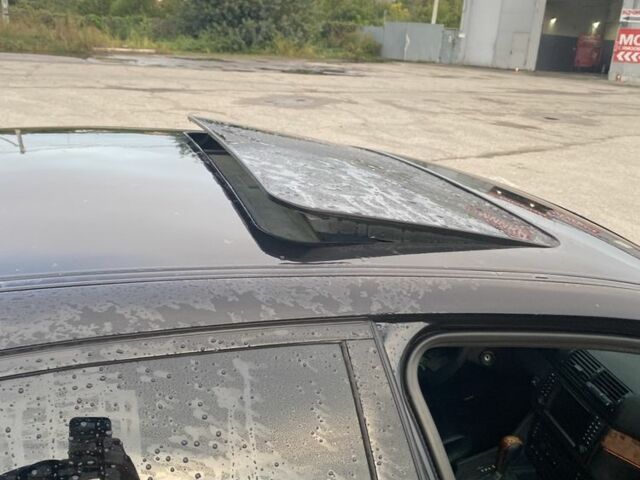 Черный БМВ 5 Серия, объемом двигателя 3.5 л и пробегом 268 тыс. км за 5500 $, фото 20 на Automoto.ua