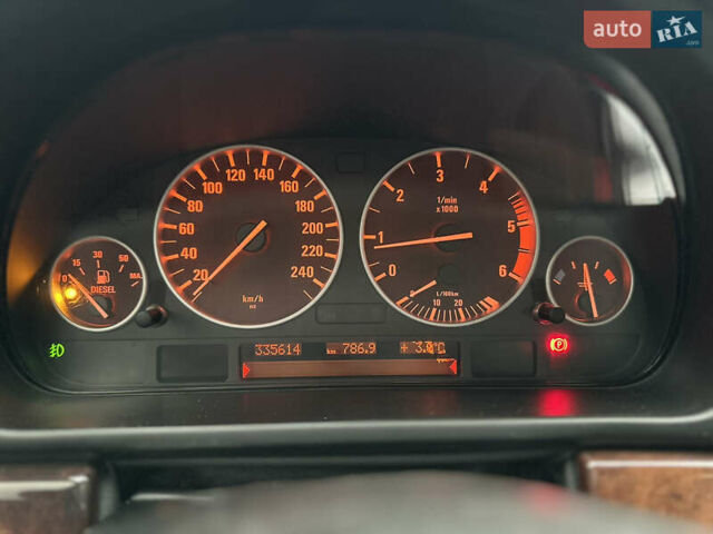 Чорний БМВ 5 Серія, об'ємом двигуна 2.93 л та пробігом 335 тис. км за 6850 $, фото 24 на Automoto.ua