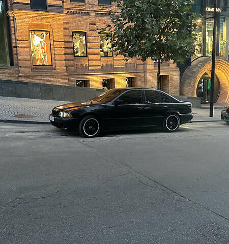 Чорний БМВ 5 Серія, об'ємом двигуна 3.5 л та пробігом 350 тис. км за 6300 $, фото 6 на Automoto.ua