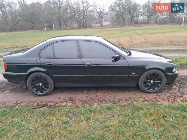 Черный БМВ 5 Серия, объемом двигателя 2.2 л и пробегом 111 тыс. км за 5200 $, фото 2 на Automoto.ua