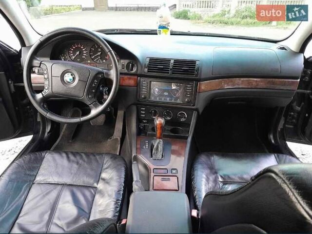Черный БМВ 5 Серия, объемом двигателя 2.2 л и пробегом 288 тыс. км за 4950 $, фото 4 на Automoto.ua