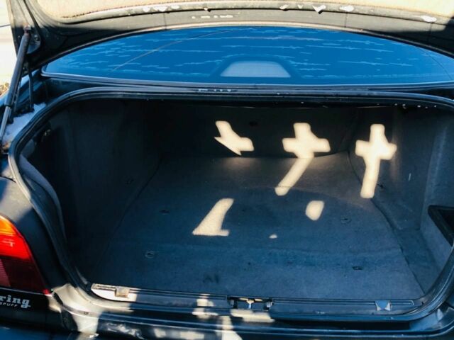 Черный БМВ 5 Серия, объемом двигателя 2.5 л и пробегом 360 тыс. км за 3750 $, фото 7 на Automoto.ua