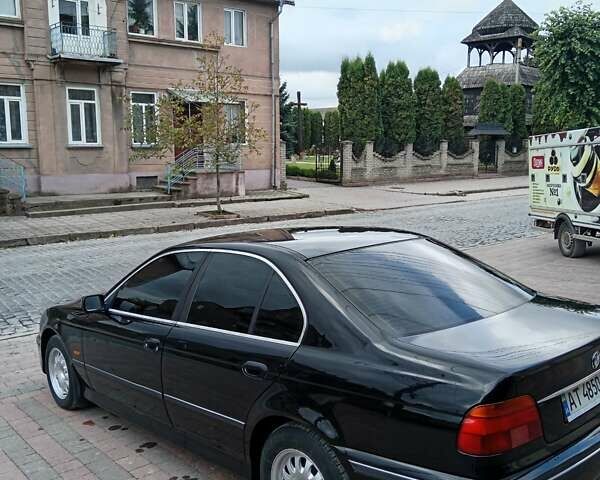Черный БМВ 5 Серия, объемом двигателя 2 л и пробегом 464 тыс. км за 3350 $, фото 1 на Automoto.ua