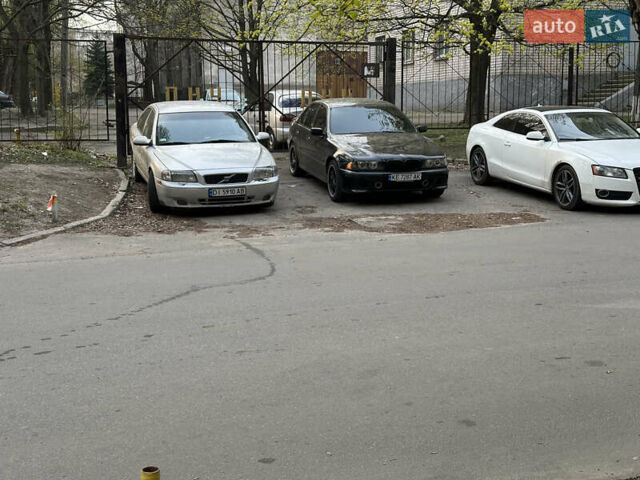 Чорний БМВ 5 Серія, об'ємом двигуна 3.5 л та пробігом 350 тис. км за 6300 $, фото 3 на Automoto.ua