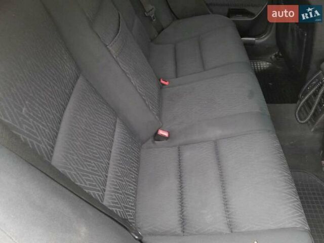 Черный БМВ 5 Серия, объемом двигателя 2.2 л и пробегом 111 тыс. км за 5200 $, фото 10 на Automoto.ua