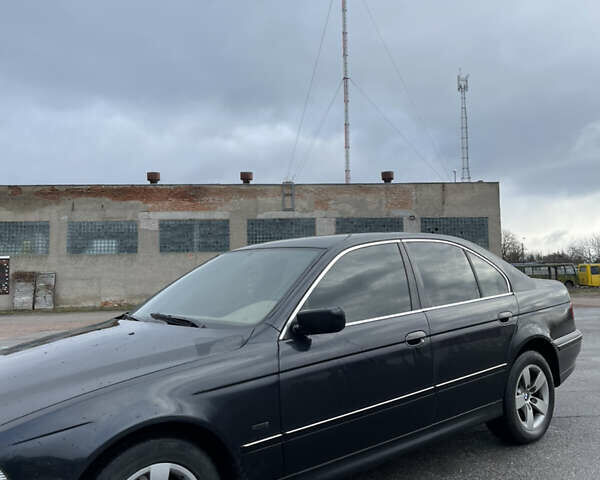 Черный БМВ 5 Серия, объемом двигателя 2.93 л и пробегом 520 тыс. км за 5300 $, фото 2 на Automoto.ua