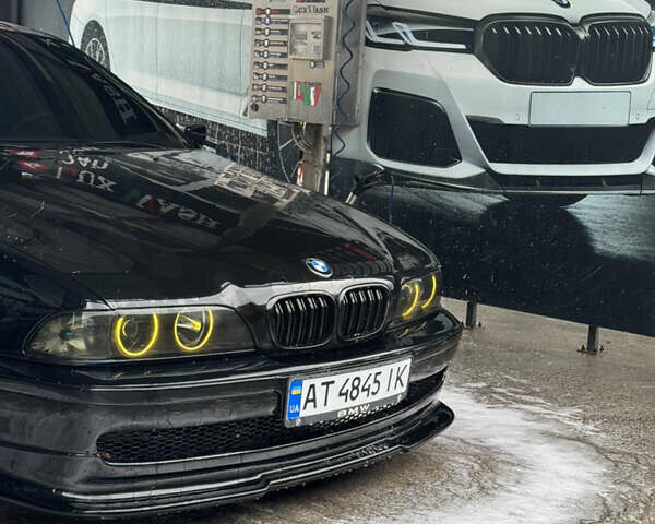 Черный БМВ 5 Серия, объемом двигателя 2.5 л и пробегом 350 тыс. км за 5555 $, фото 3 на Automoto.ua