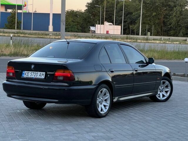Черный БМВ 5 Серия, объемом двигателя 2.2 л и пробегом 300 тыс. км за 4300 $, фото 2 на Automoto.ua