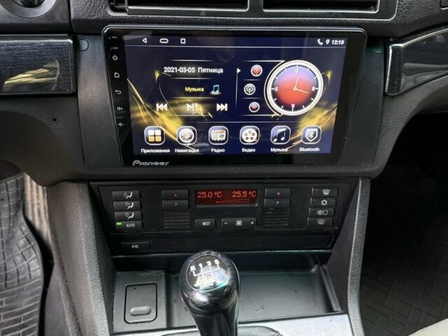 Черный БМВ 5 Серия, объемом двигателя 2.5 л и пробегом 300 тыс. км за 2199 $, фото 17 на Automoto.ua