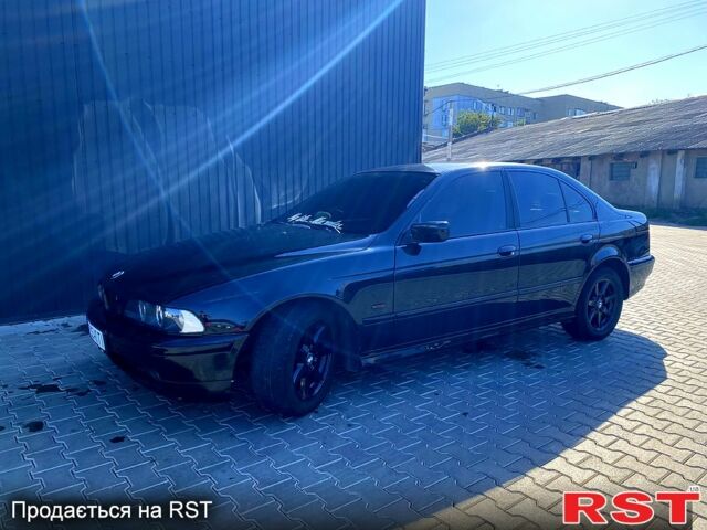 Черный БМВ 5 Серия, объемом двигателя 2.2 л и пробегом 340 тыс. км за 4800 $, фото 1 на Automoto.ua