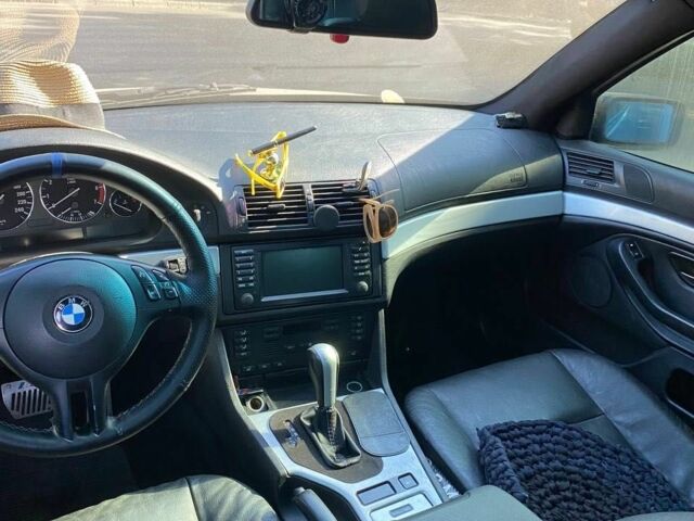 Черный БМВ 5 Серия, объемом двигателя 3.5 л и пробегом 270 тыс. км за 4500 $, фото 3 на Automoto.ua