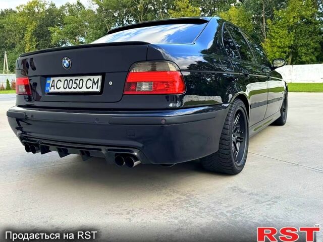 Черный БМВ 5 Серия, объемом двигателя 4.9 л и пробегом 320 тыс. км за 4000 $, фото 4 на Automoto.ua