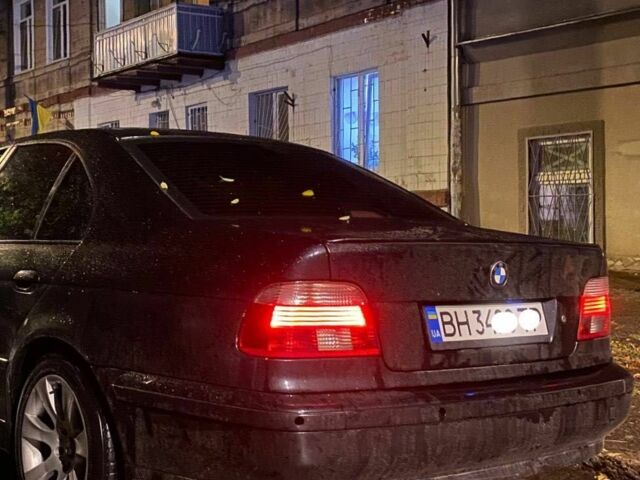 Чорний БМВ 5 Серія, об'ємом двигуна 3.5 л та пробігом 270 тис. км за 4500 $, фото 5 на Automoto.ua