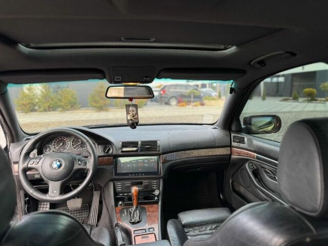 Черный БМВ 5 Серия, объемом двигателя 3 л и пробегом 400 тыс. км за 3000 $, фото 5 на Automoto.ua