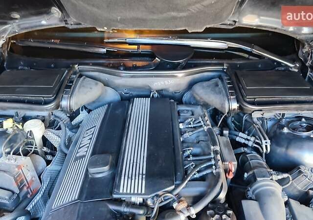 Черный БМВ 5 Серия, объемом двигателя 1.99 л и пробегом 300 тыс. км за 5000 $, фото 19 на Automoto.ua