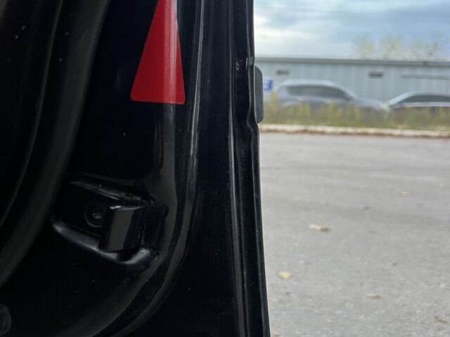 БМВ 5 Серия 2000 в Кременчуге на Automoto.ua Черный БМВ 5 Серия, объемом двигателя 2.5 л и пробегом 350 тыс. км за 3499 $, фото 14 на Automoto.ua