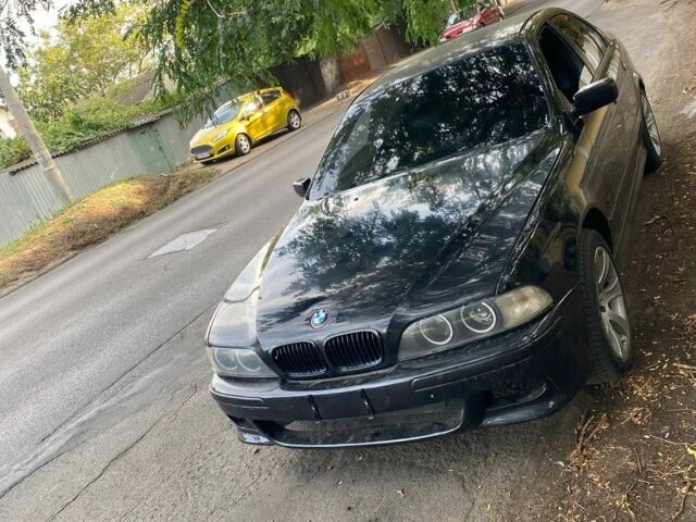 Чорний БМВ 5 Серія, об'ємом двигуна 3.5 л та пробігом 270 тис. км за 4500 $, фото 3 на Automoto.ua