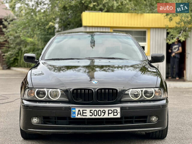 Черный БМВ 5 Серия, объемом двигателя 2.5 л и пробегом 398 тыс. км за 5000 $, фото 18 на Automoto.ua