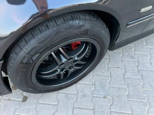 Черный БМВ 5 Серия, объемом двигателя 2.5 л и пробегом 317 тыс. км за 5100 $, фото 8 на Automoto.ua